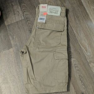 Levi's boy shorts size 7